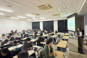 地域社会学科＜観光・まちづくりコース＞現場接続型授業レポート：「地域社会とボランティア」地域で活躍するNPOプレイヤーの実際